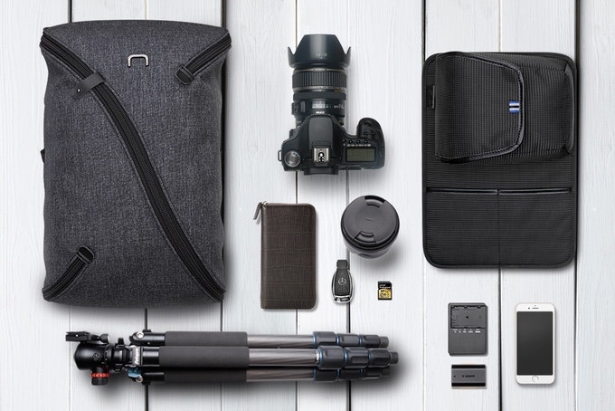 UNO II Is The Interchangeable Backpack For Every Essentials gallery image