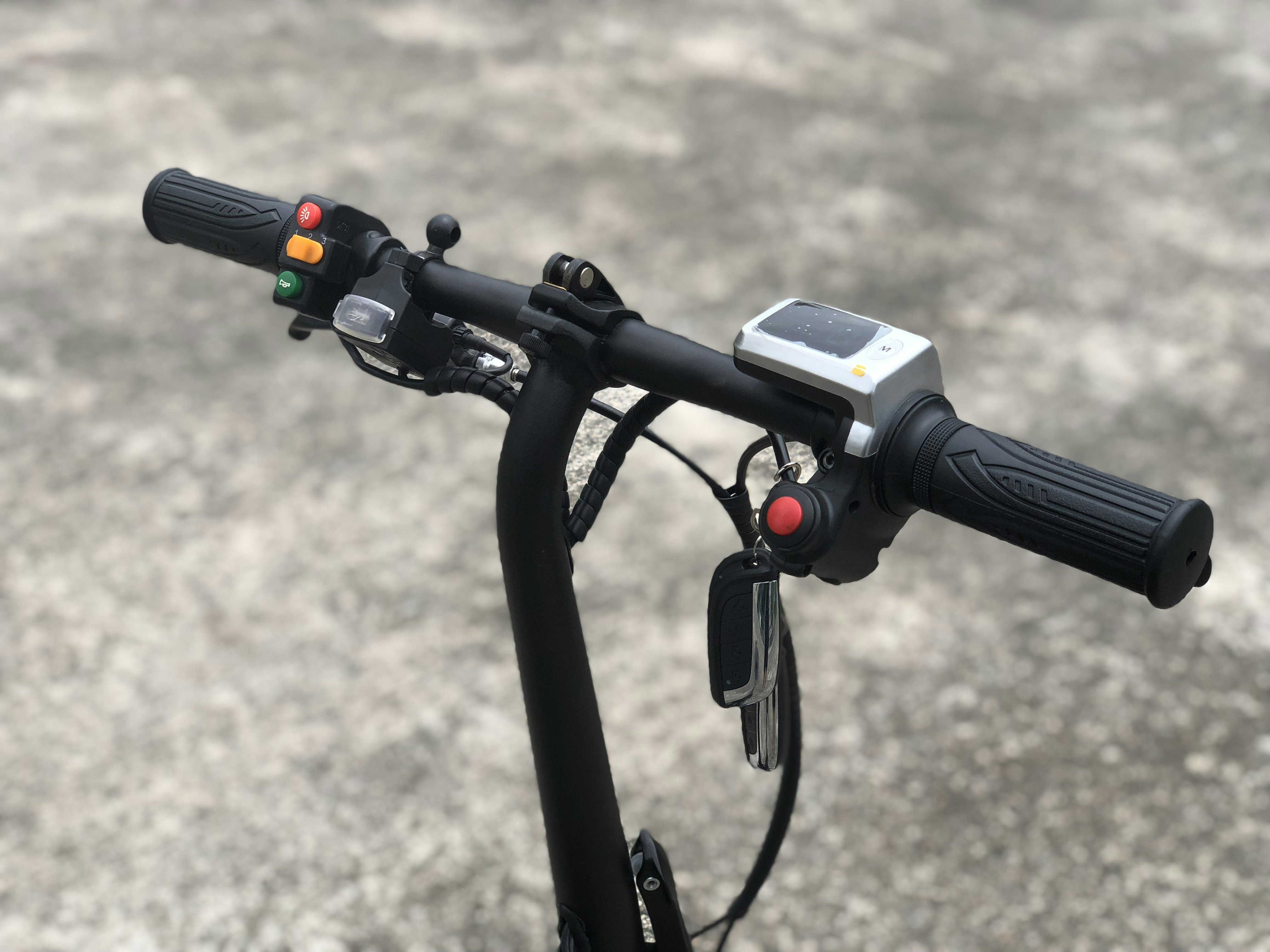 ORCA Mark I Electric Scooter gallery image