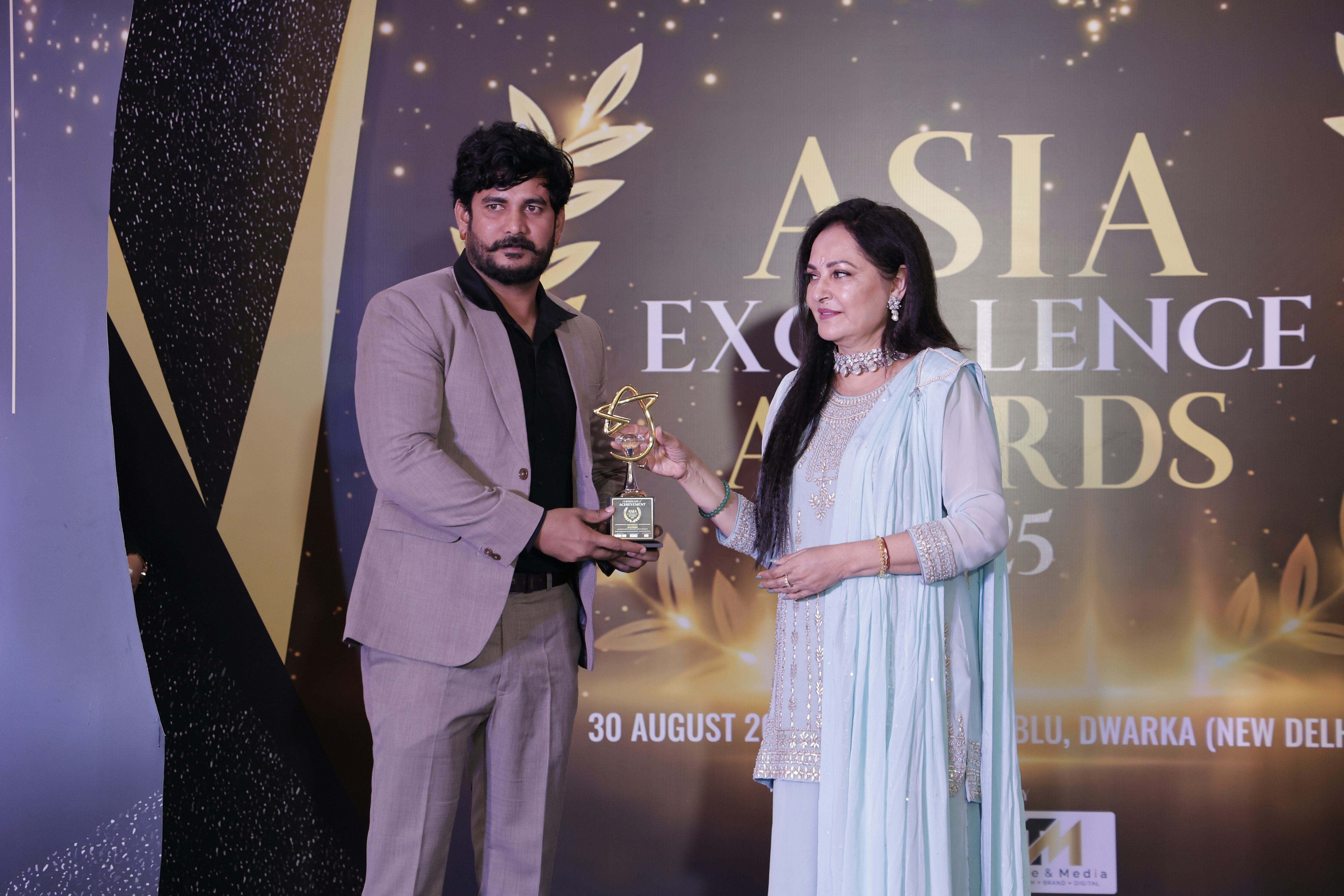 Pandit Vikram Sharma gallery image