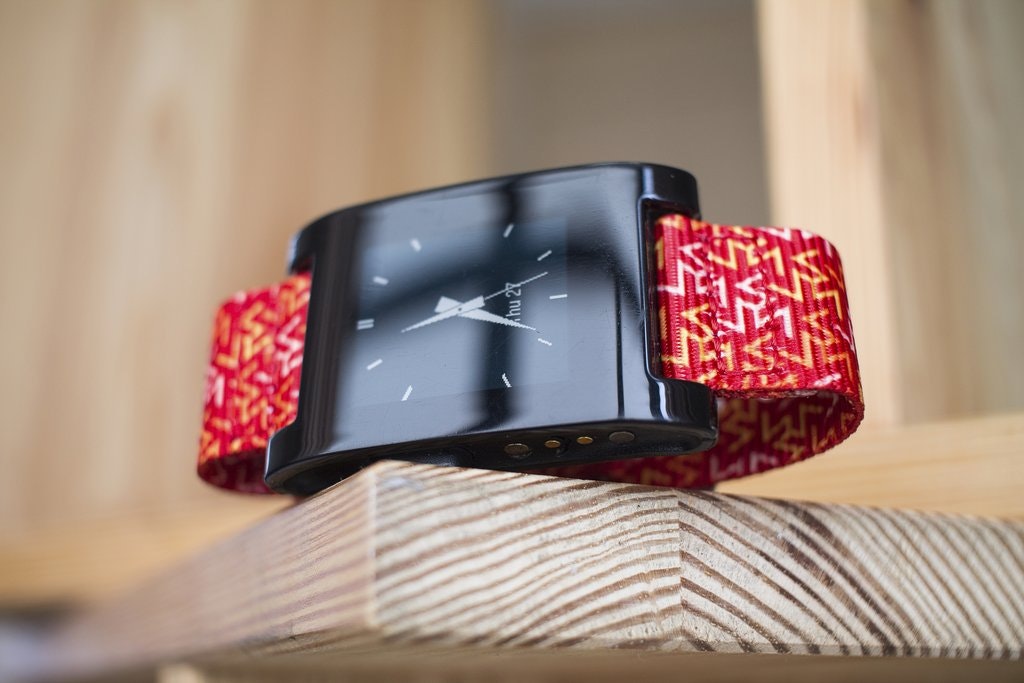 vario nato straps for smartwatches gallery image