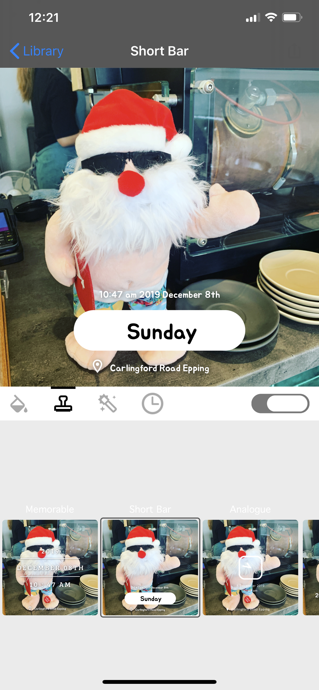 PhotoTag-Timestamp & location gallery image