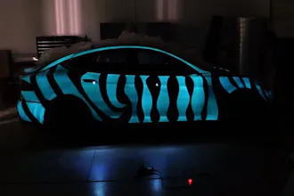 Glow in the dark powder TAT 33 gallery image