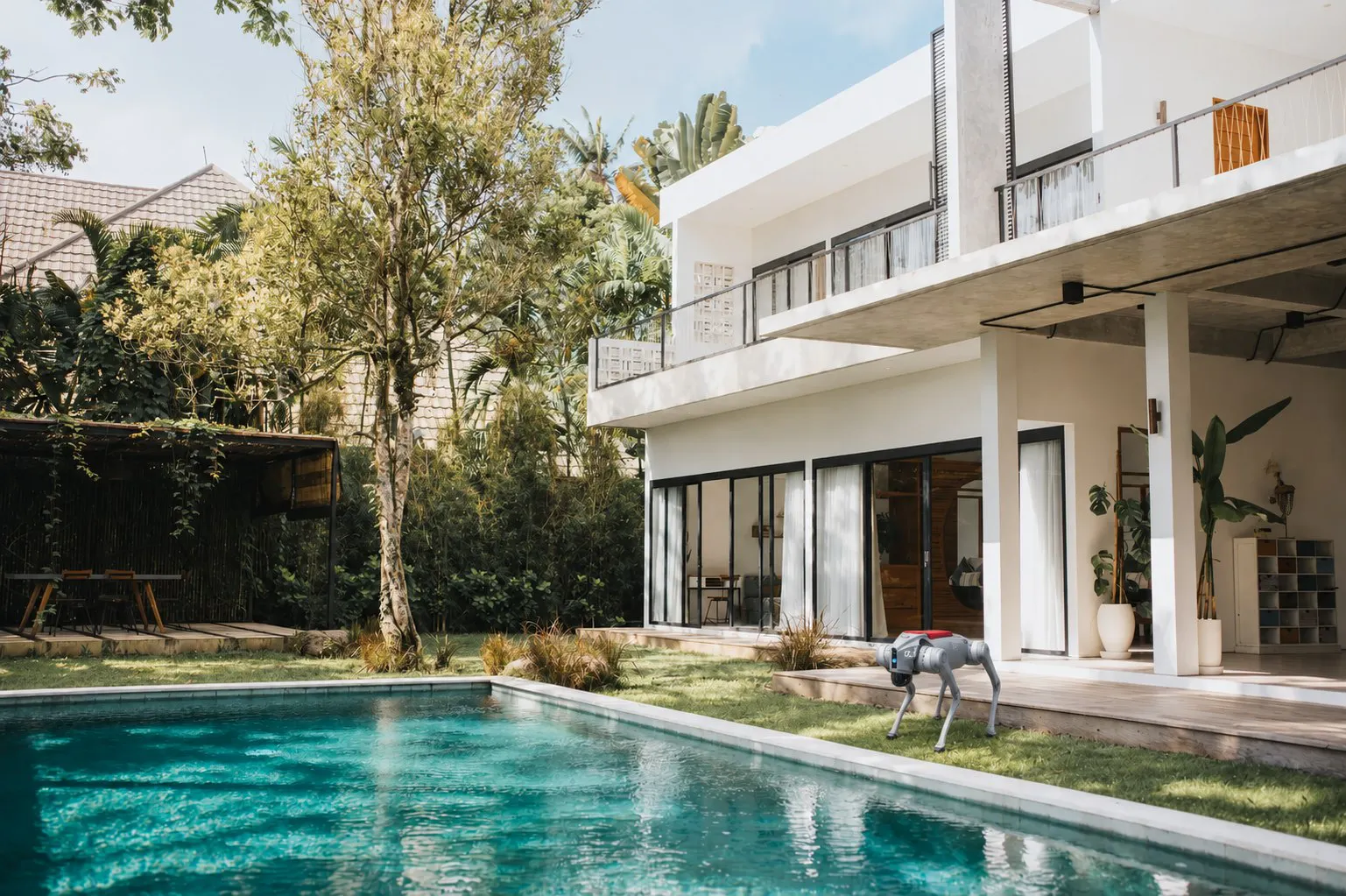 Robots & Villas  gallery image
