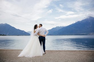 Travel junky gallery image