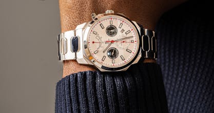 SOVRYGN Calendar Watch gallery image