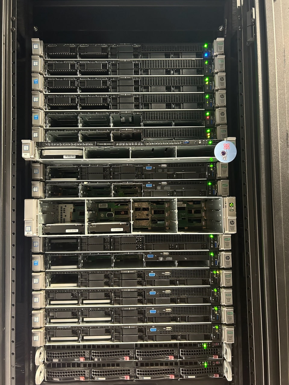 Ruimtevaart - Virtuele serverhosting, VPS/VDS, speciale servercolocatie media 3