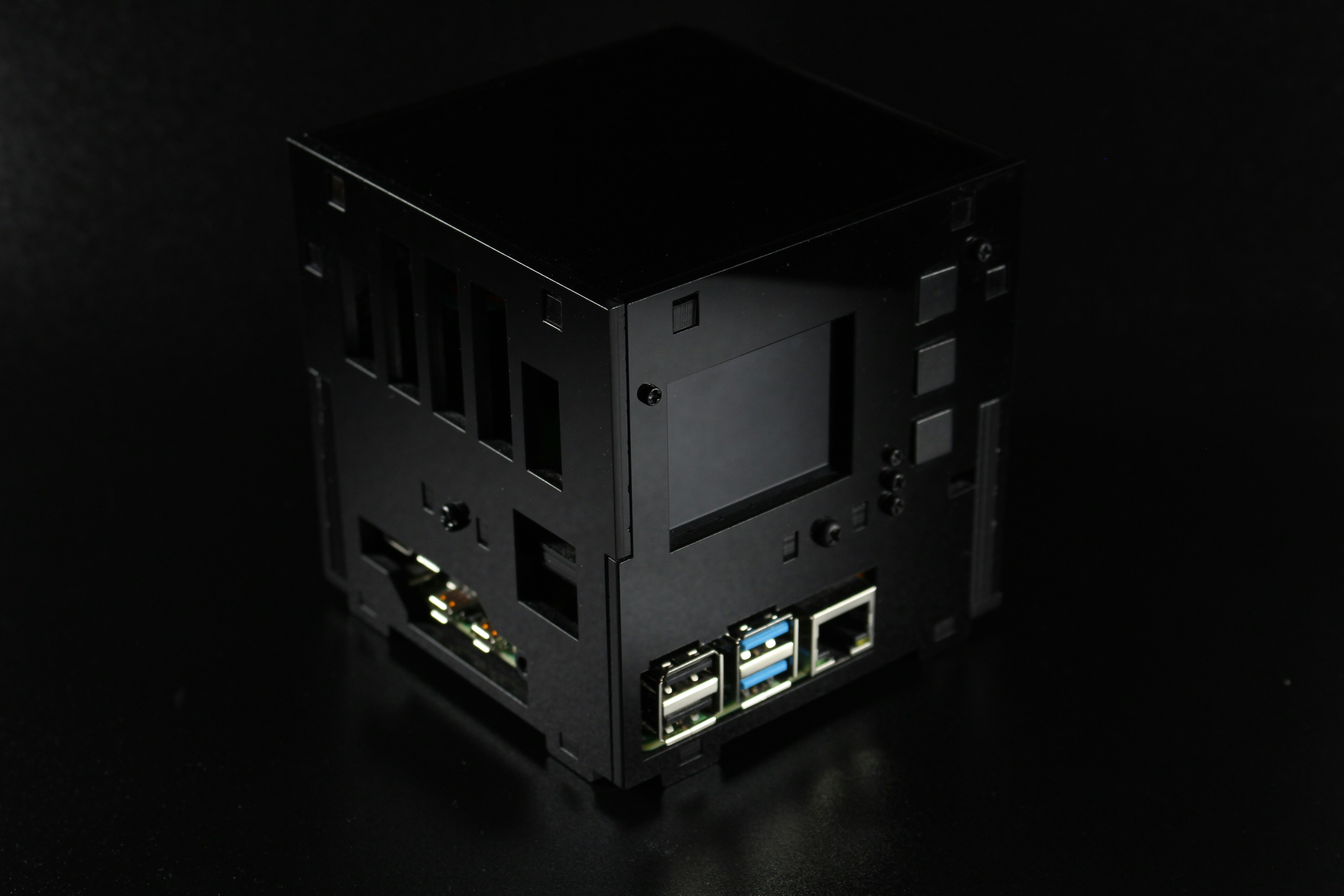 LumiCube gallery image