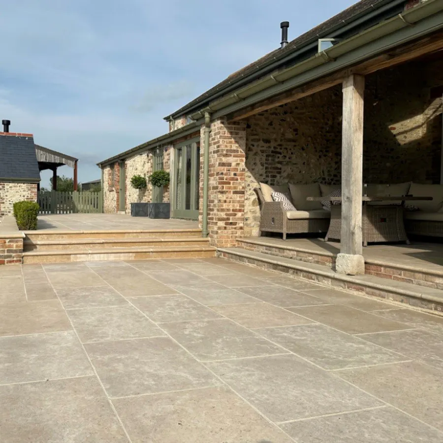 Dijon/Regent Outdoor Flagstone gallery image