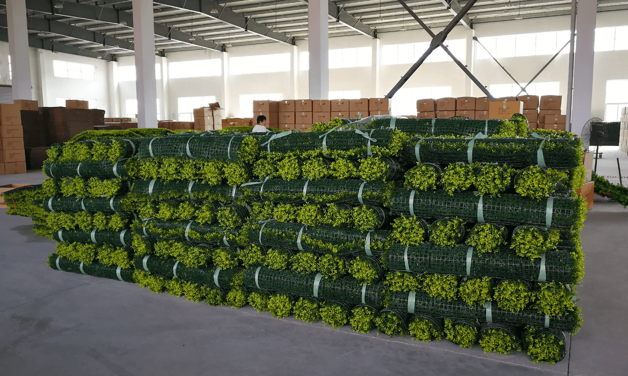 ULAND Artificial Hedges gallery image