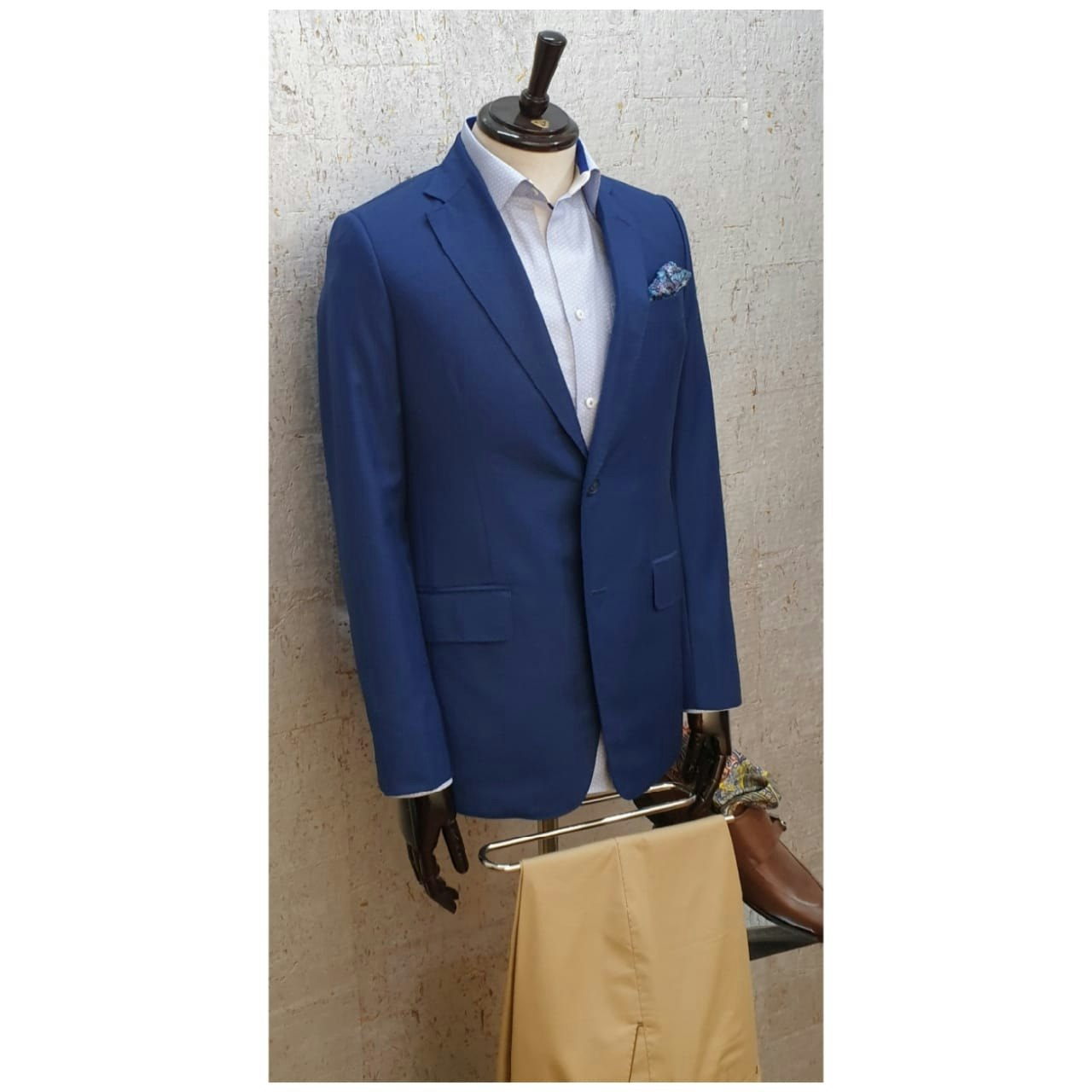 Mens Wear gallery image