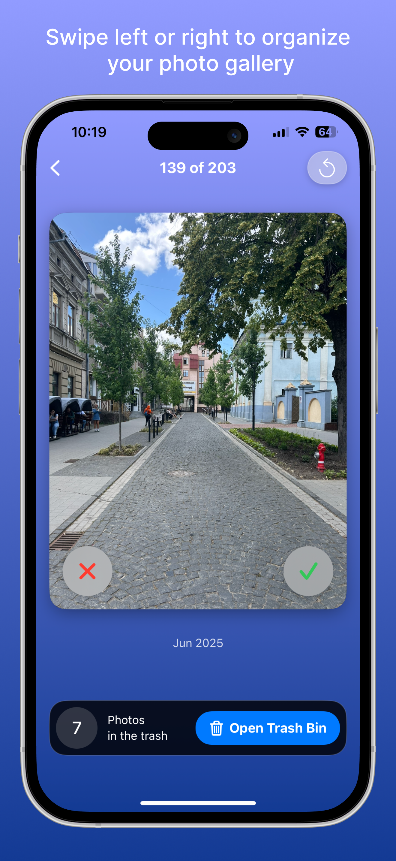 Mop It: Free Up Space (iOS) gallery image
