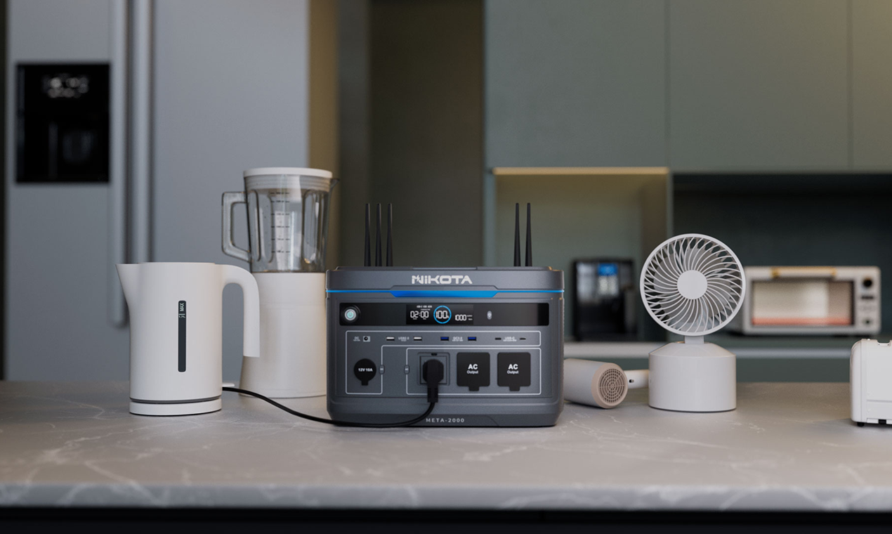 A Portable Power Station with 4G/5G gallery image