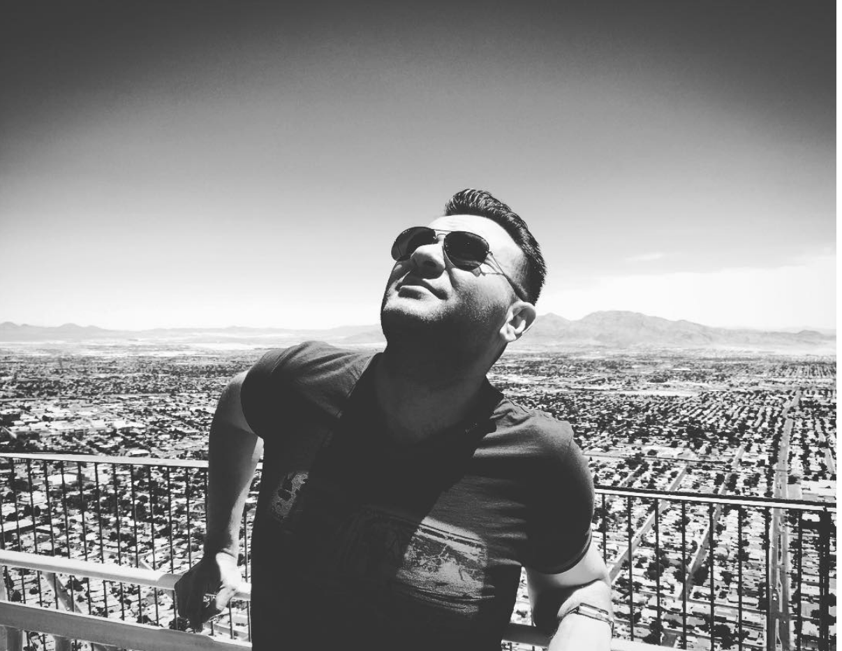 Alley Girl gallery image