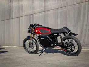 FAMEL E-XF gallery image