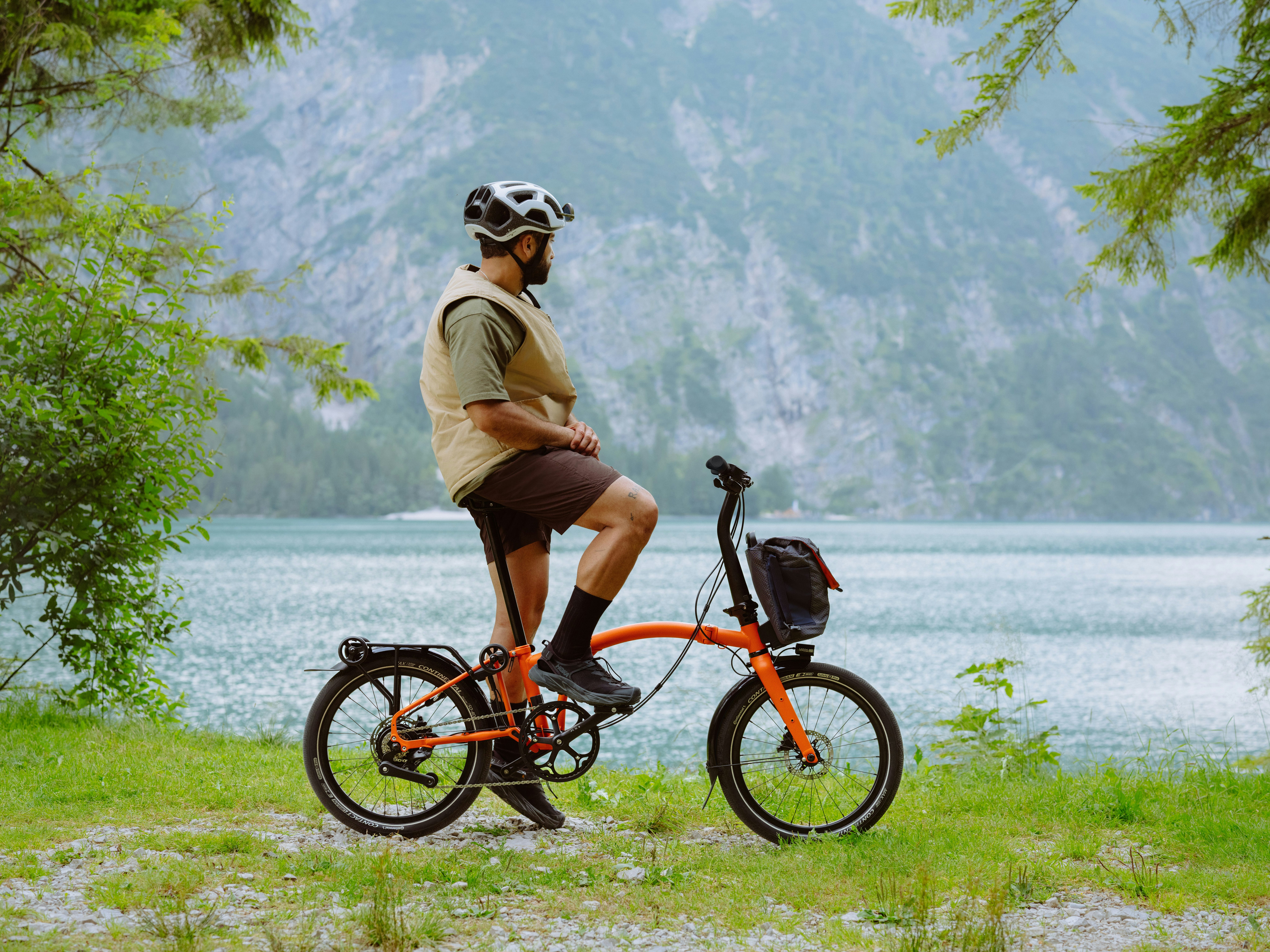 Brompton Electric G Line - La mejor bicicleta electrónica versátil media 2