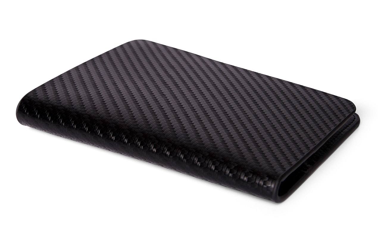 NOIRE TRAVEL WALLET gallery image