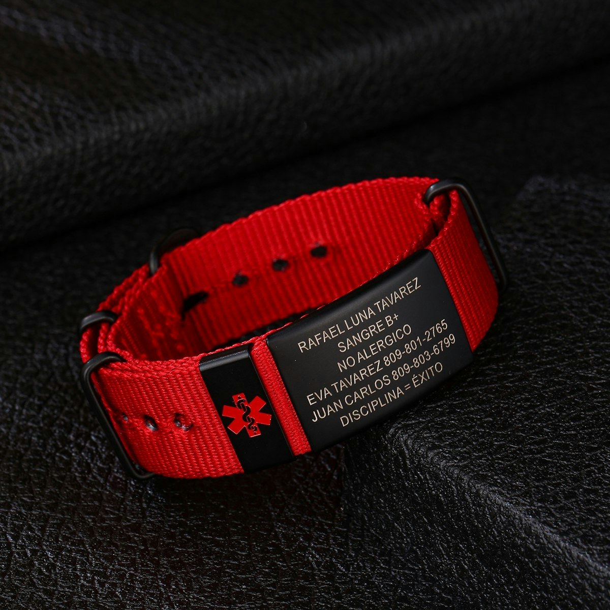 WRIST SAFETY CHIC gallery image