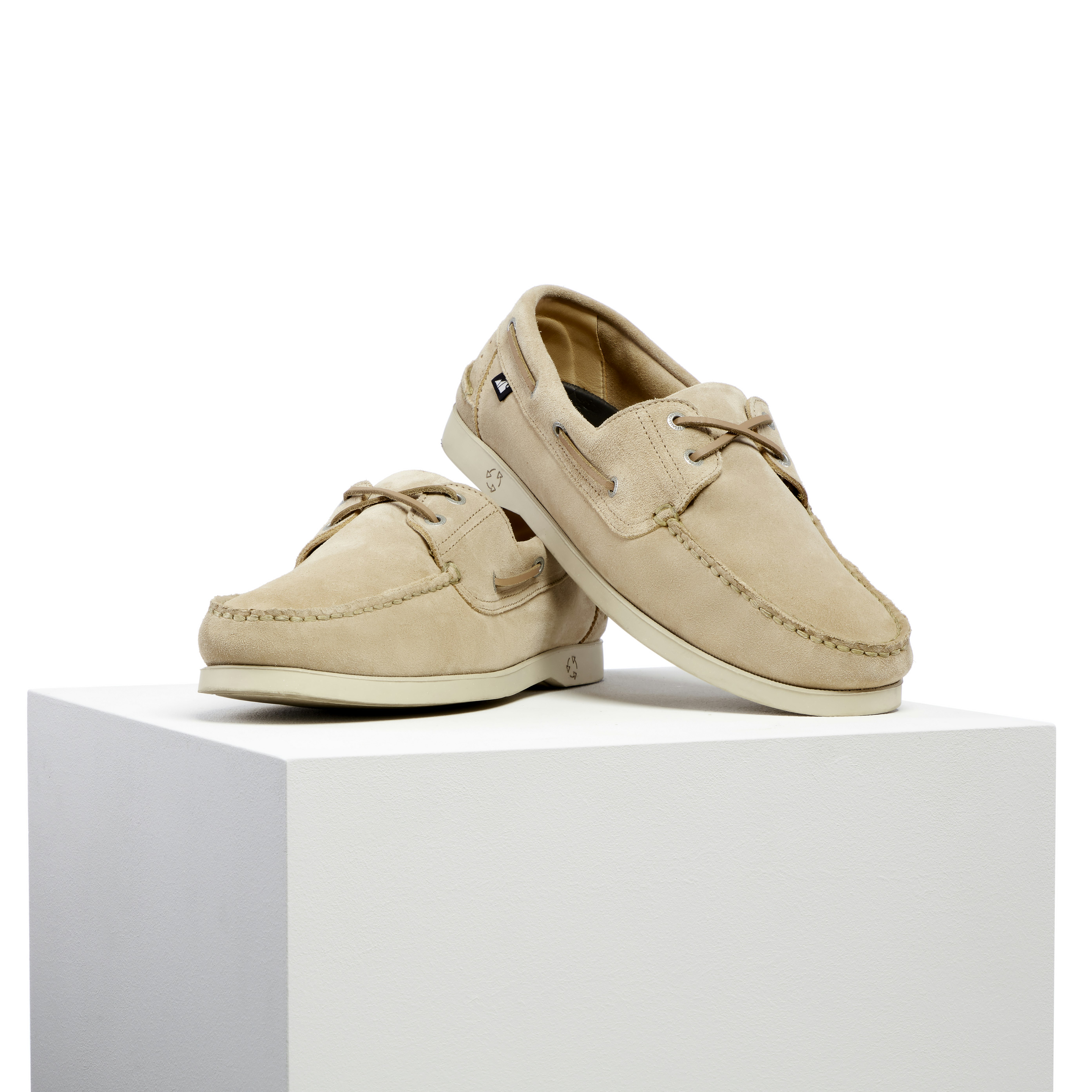 Two Degrees gallery image