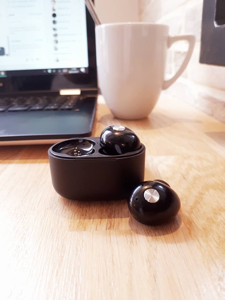 Dot Buds gallery image