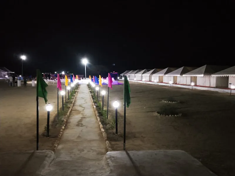 Luxury Jaisalmer Desert Camp screenshot 3