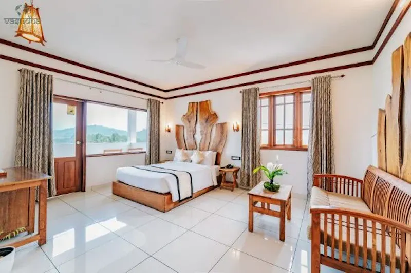 Best Luxury Resorts in Munnar & Thekkady screenshot 1