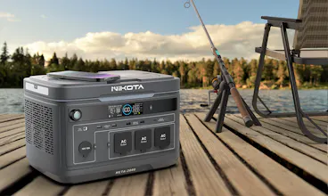 A Portable Power Station with 4G/5G gallery image