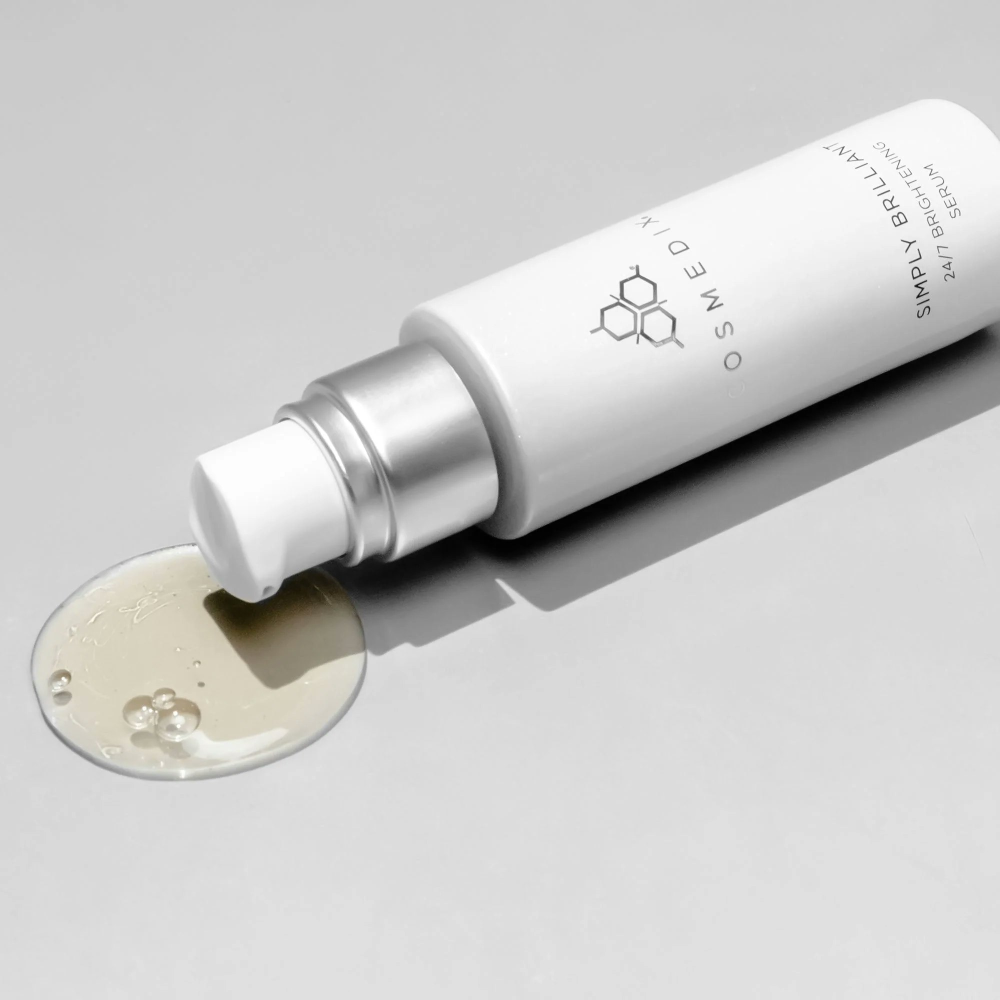 Simply Brilliant 24/7 Brightening Serum - Screenshot 4 showing product features and functionality