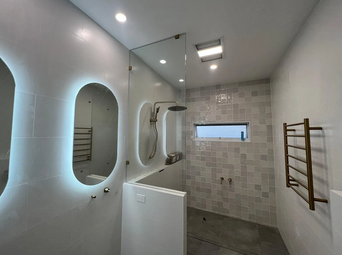 Frameless Glass Nelson Bay