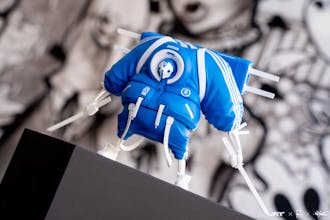 Master 9 Eyes gallery image