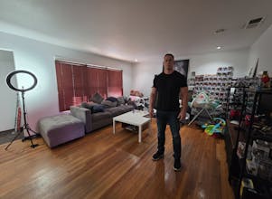 Whoisin.my gallery image