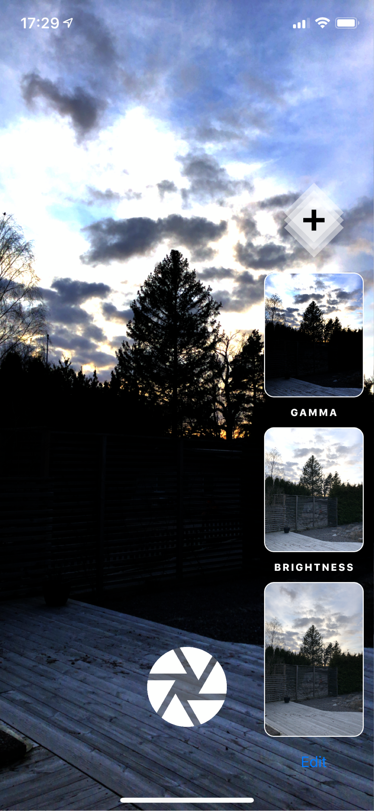 Pixels Layer Cam gallery image