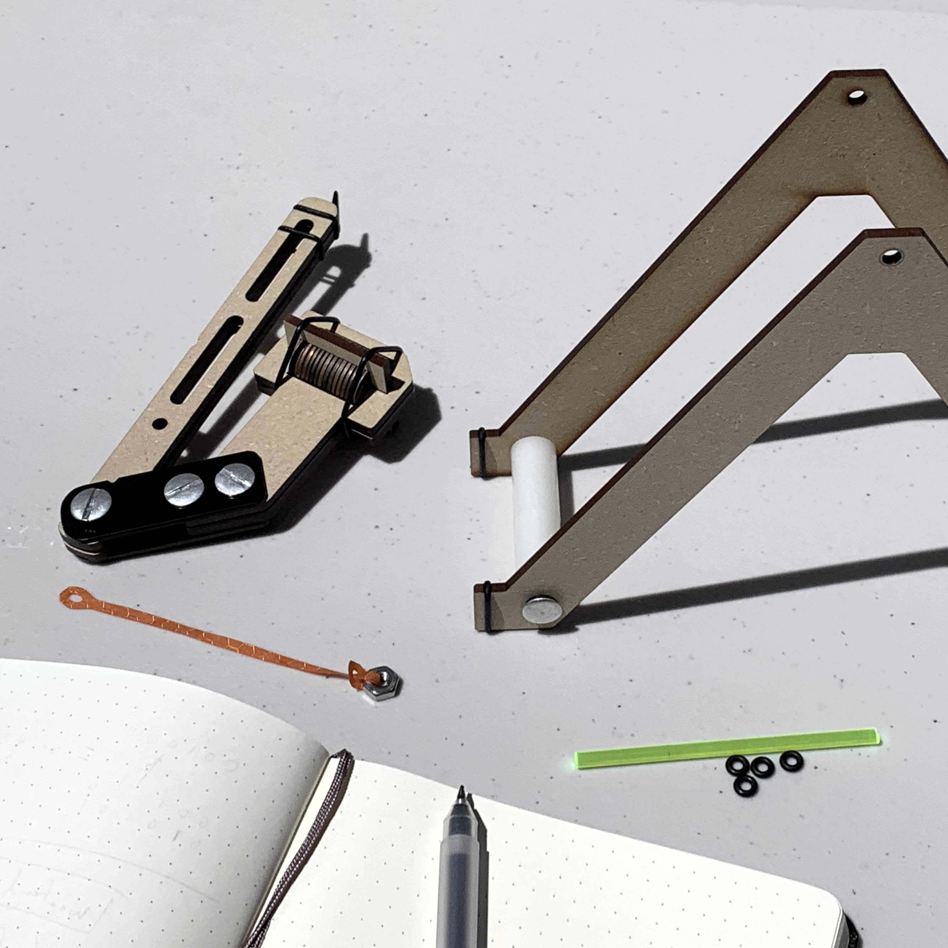 Pennypult II: Mini Trebuchet gallery image