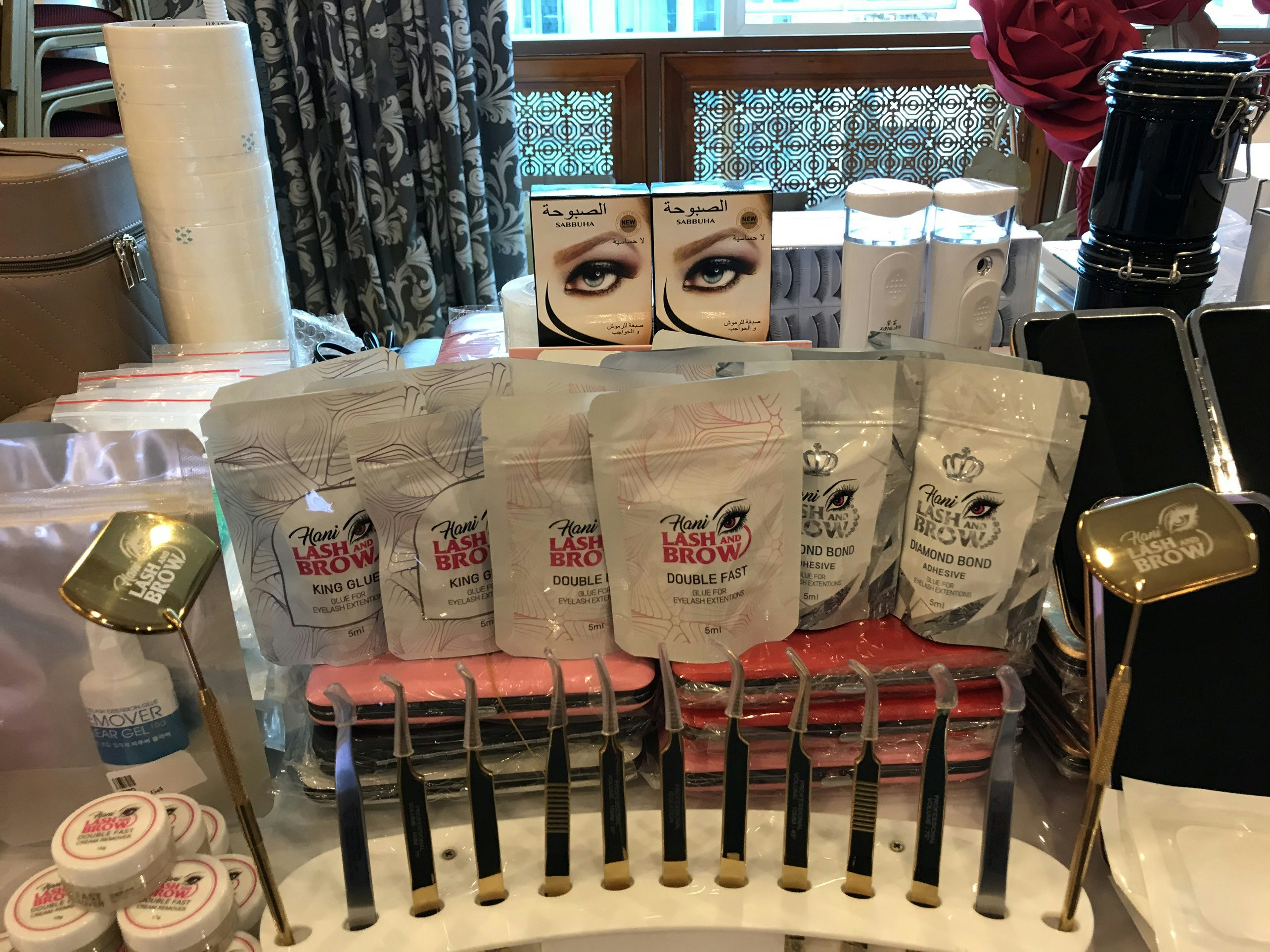 Beauty Tools - Hani Beauty - E-commerce gallery image