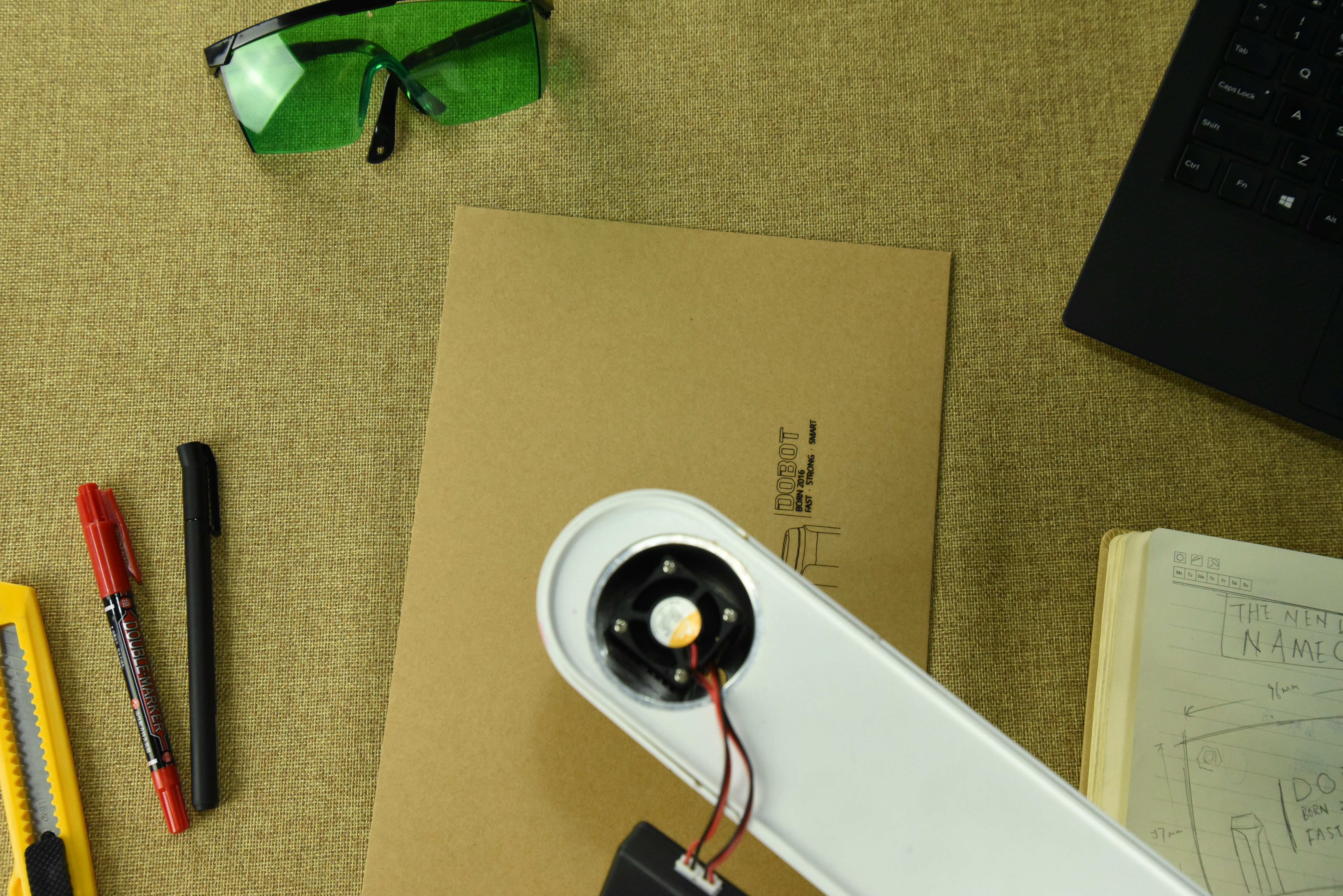 Dobot M1 gallery image