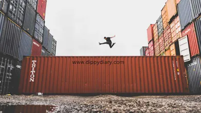 40ft Containers Fit On A Cargo Ship gallery image