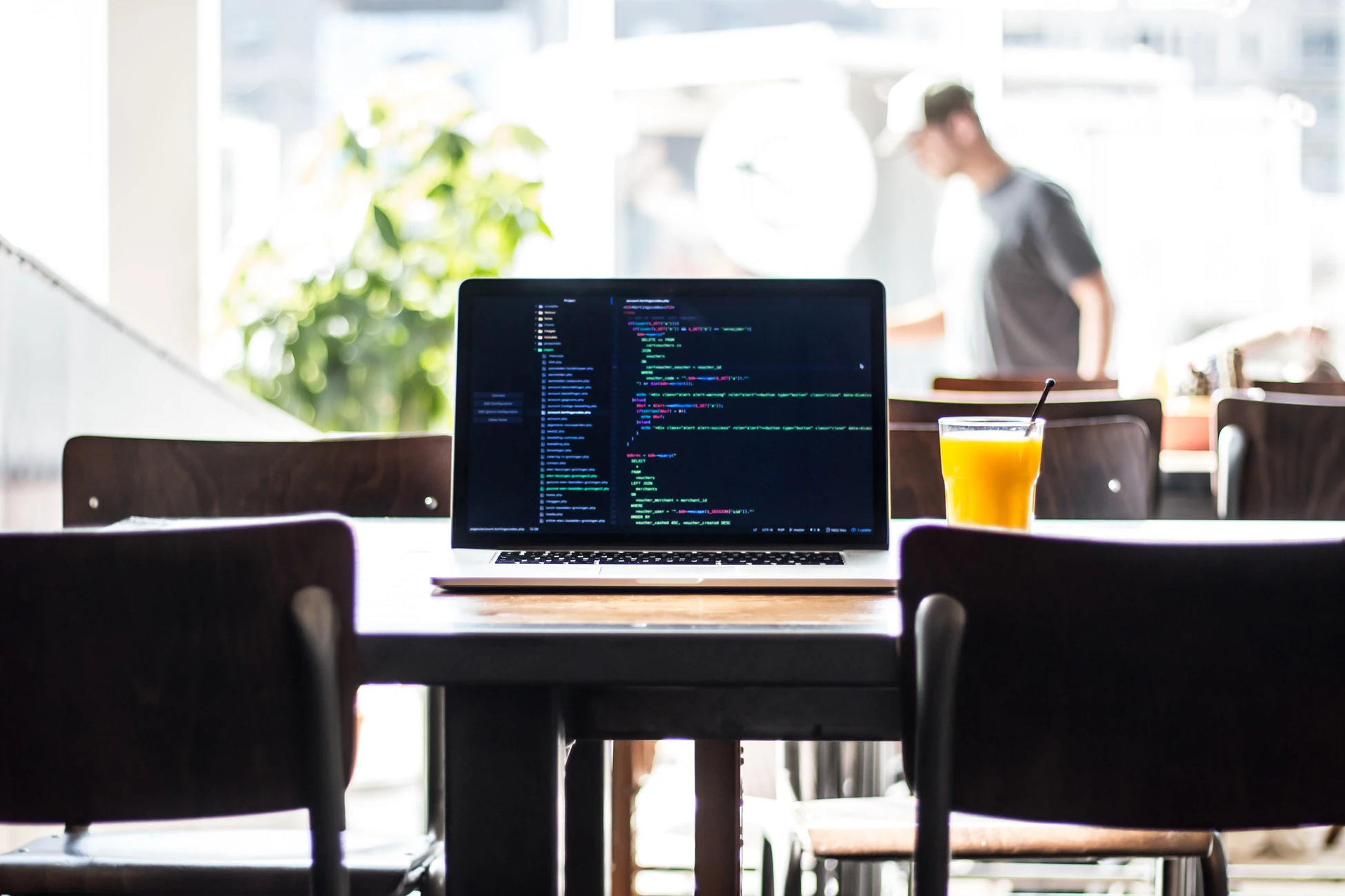 15 Essential Questions to Ask when Hiring Mobile App Developer