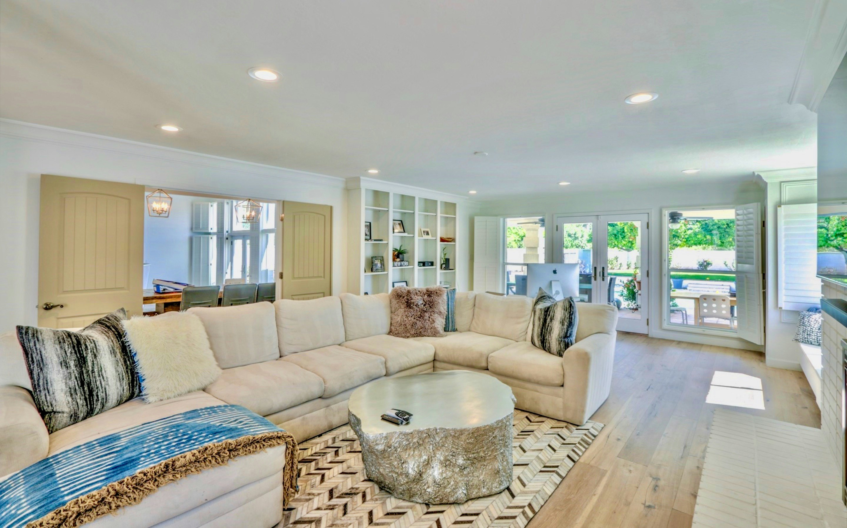 WOWFIFTY gallery image