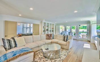 WOWFIFTY gallery image