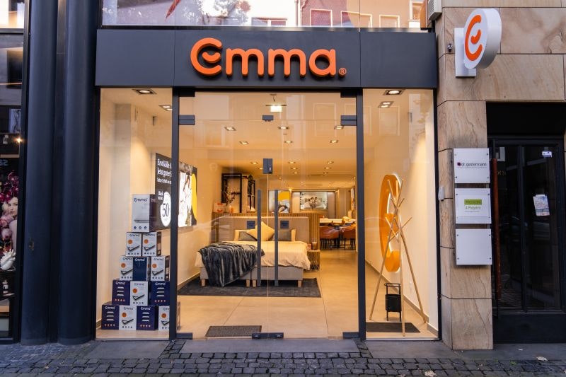 Emma-slaap - 'S werelds toonaangevende D2C -slaapmerk: geavanceerde technologieën media 3
