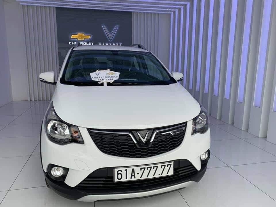 Sàn biển số đẹp - Screenshot 2 showing product features and functionality