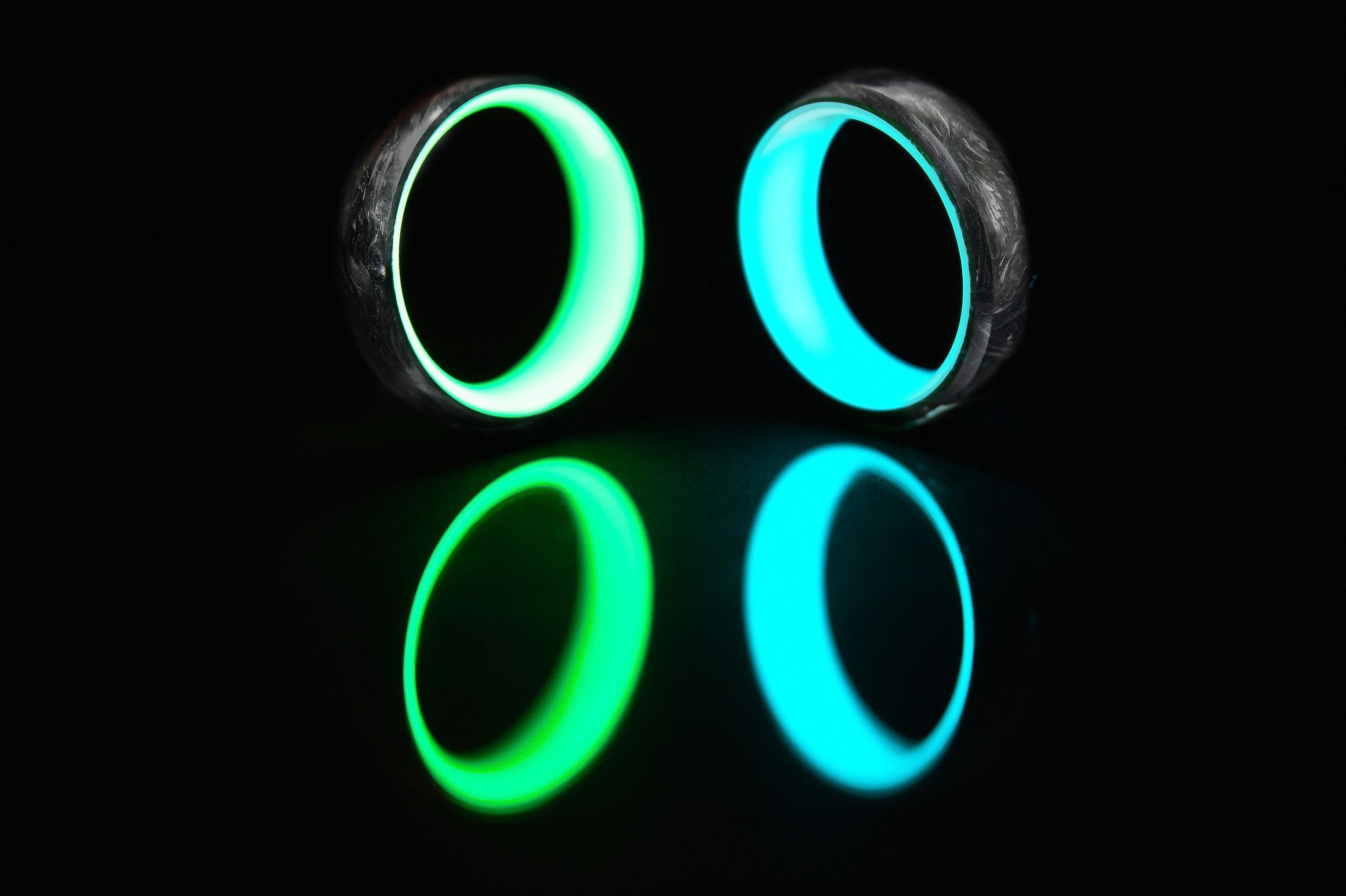Forged carbon fiber jewelry with kevlar gallery image