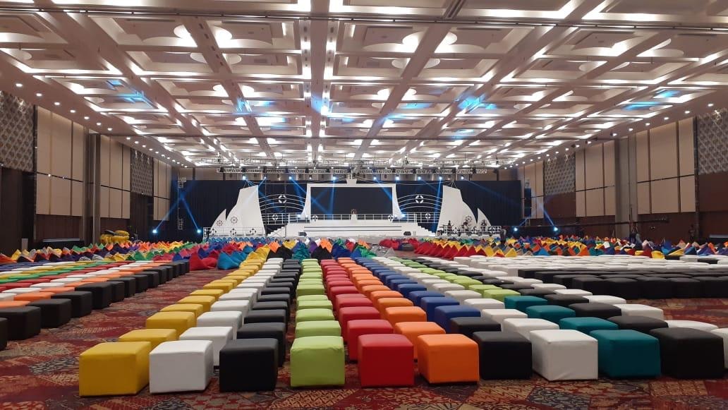 Sewa Sofa Untuk Pesta Anda gallery image