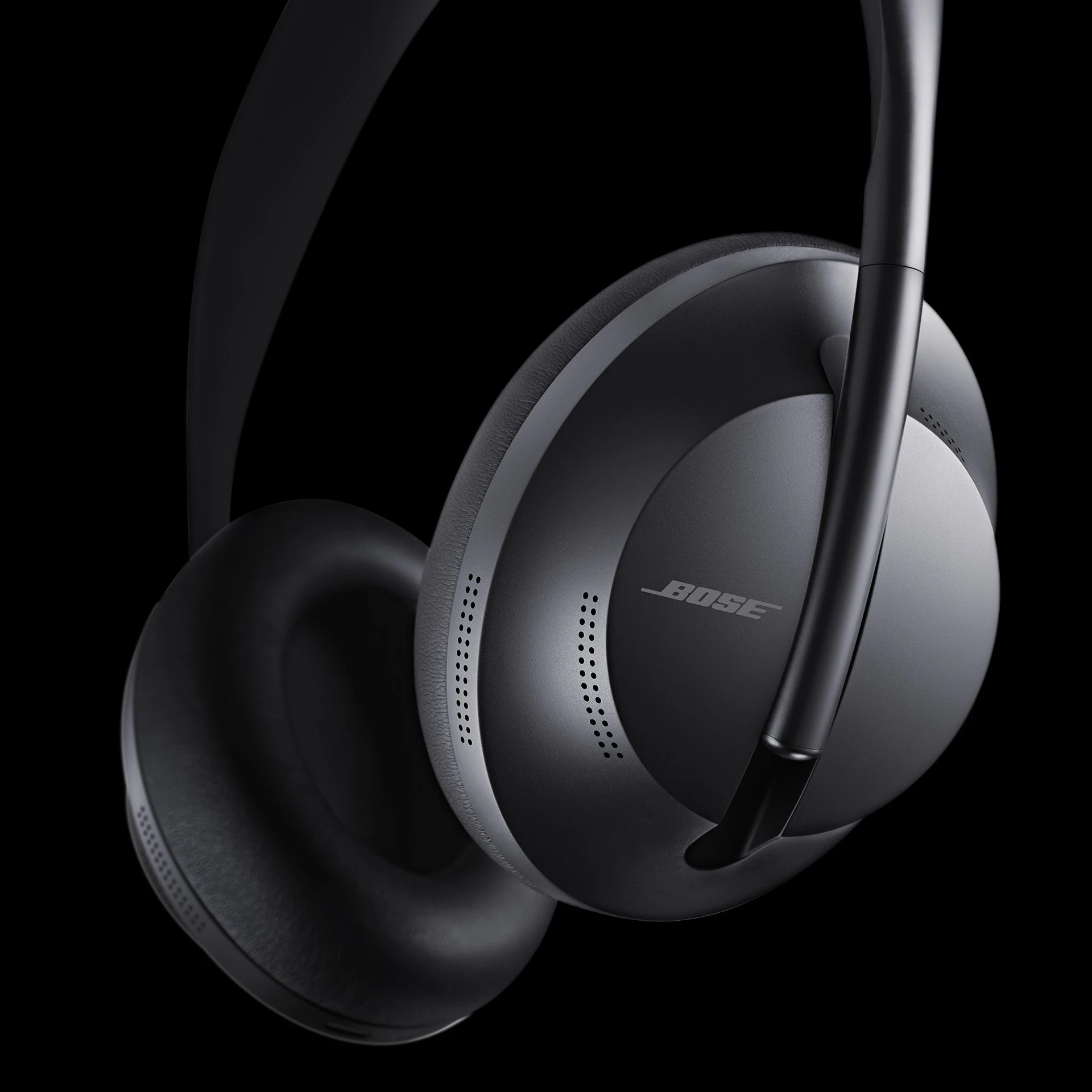 Bose Noise Cancelling Headphones 700 Image