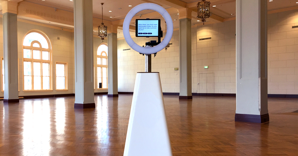 Selfiebot gallery image