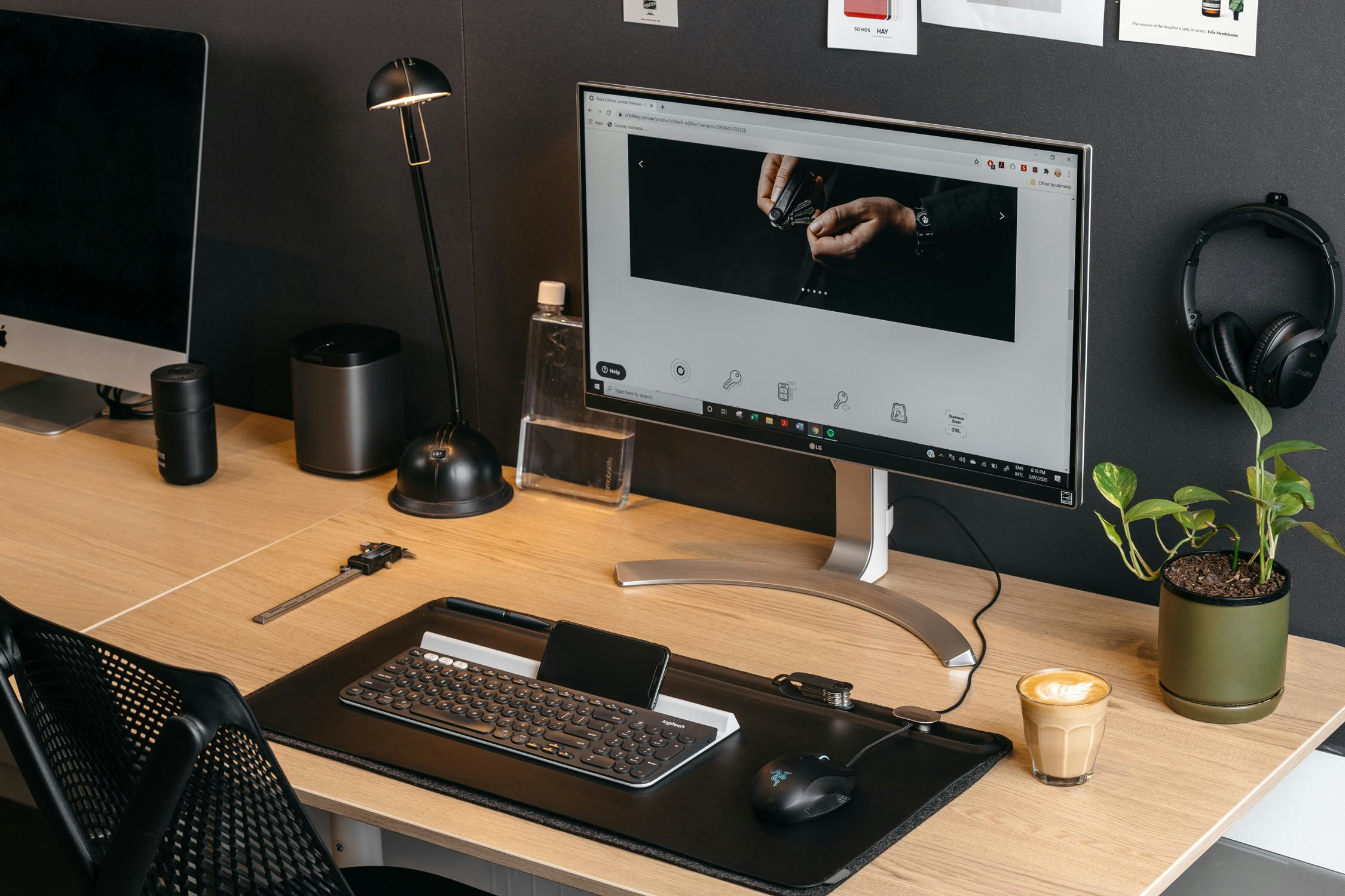 Orbitkey Desk Mat gallery image