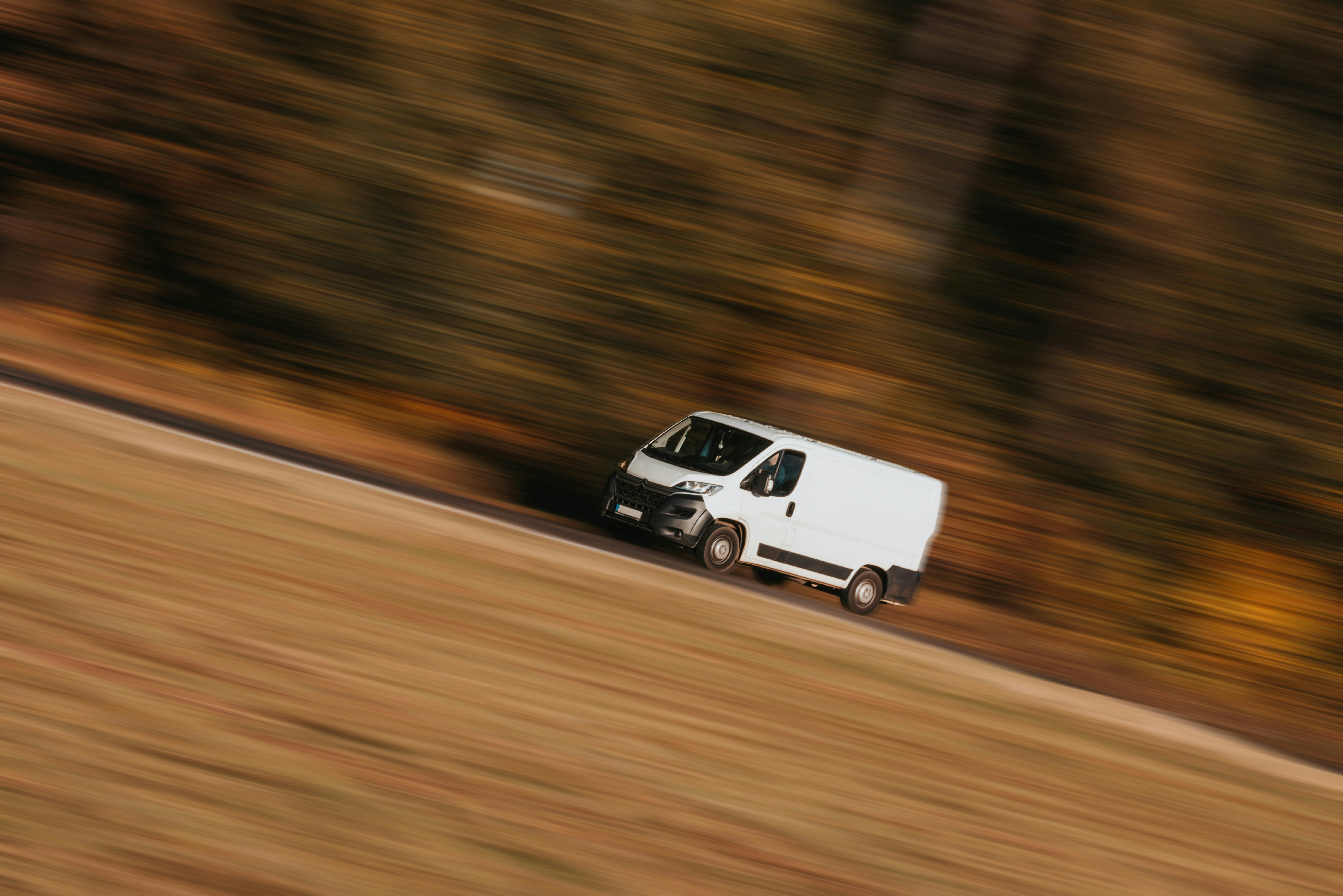 logistify - SaaSは数分であなた自身の宅配便サービスを開始しますメディア5