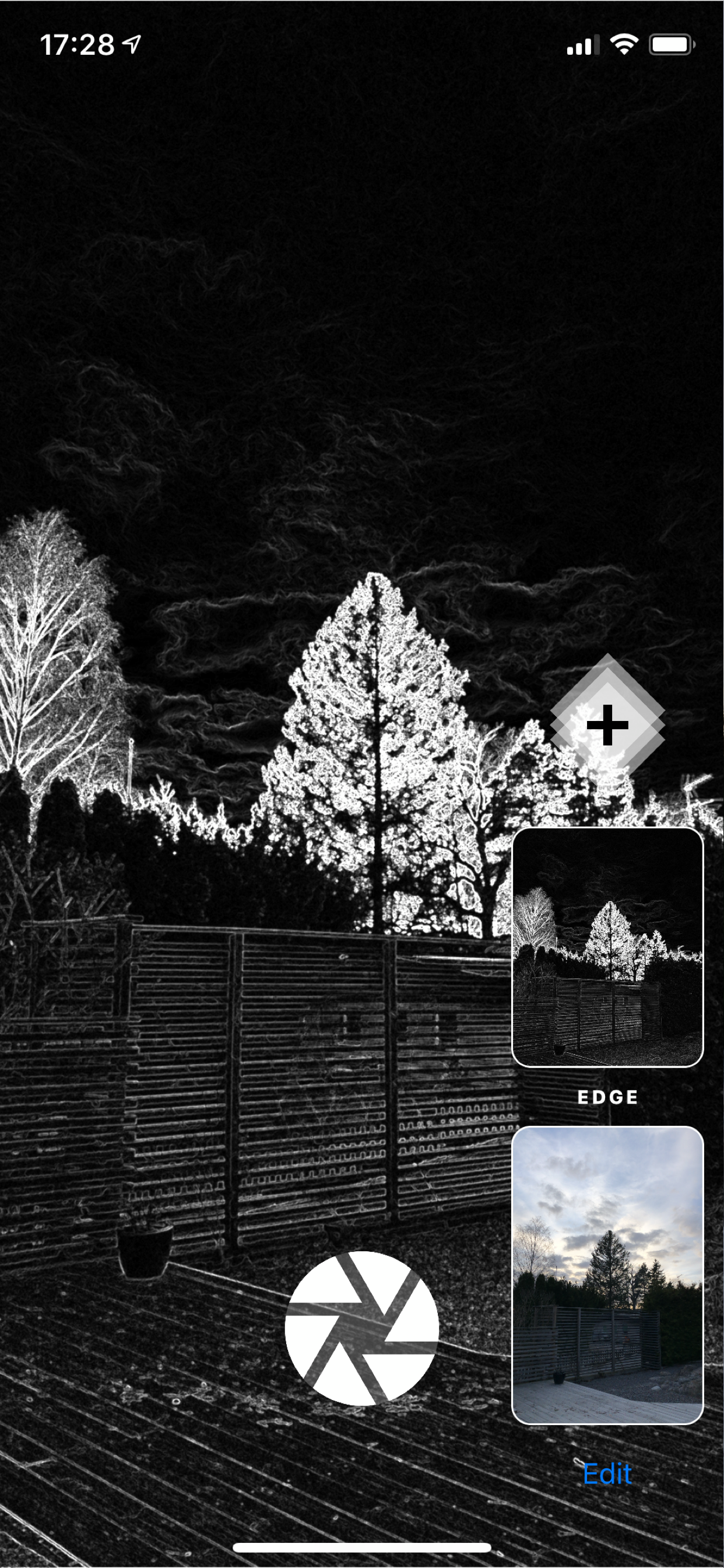 Pixels Layer Cam gallery image