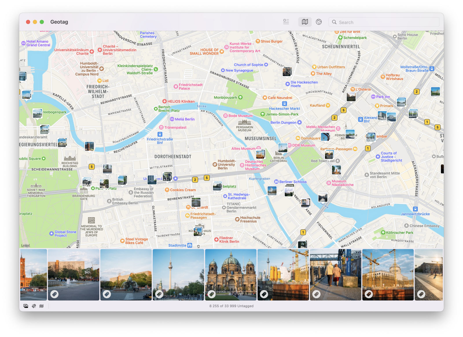 Geotag gallery image
