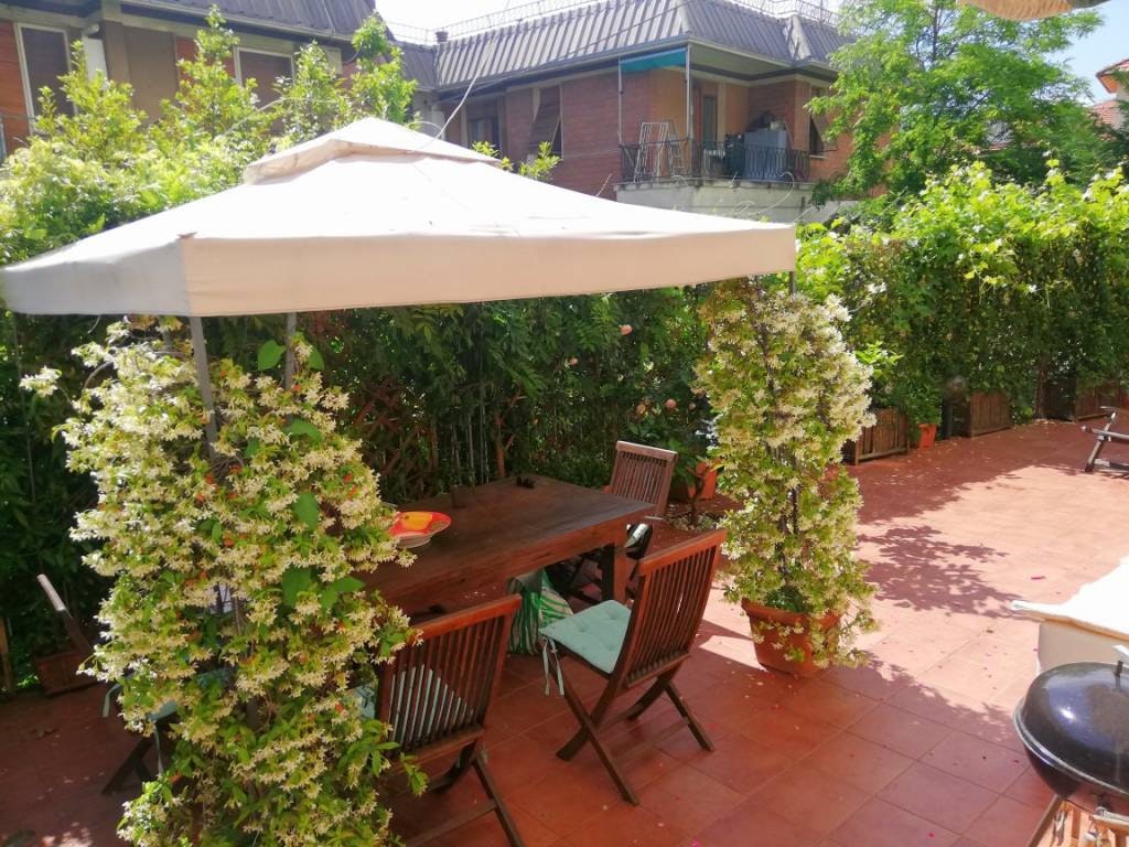 Rent IT gallery image