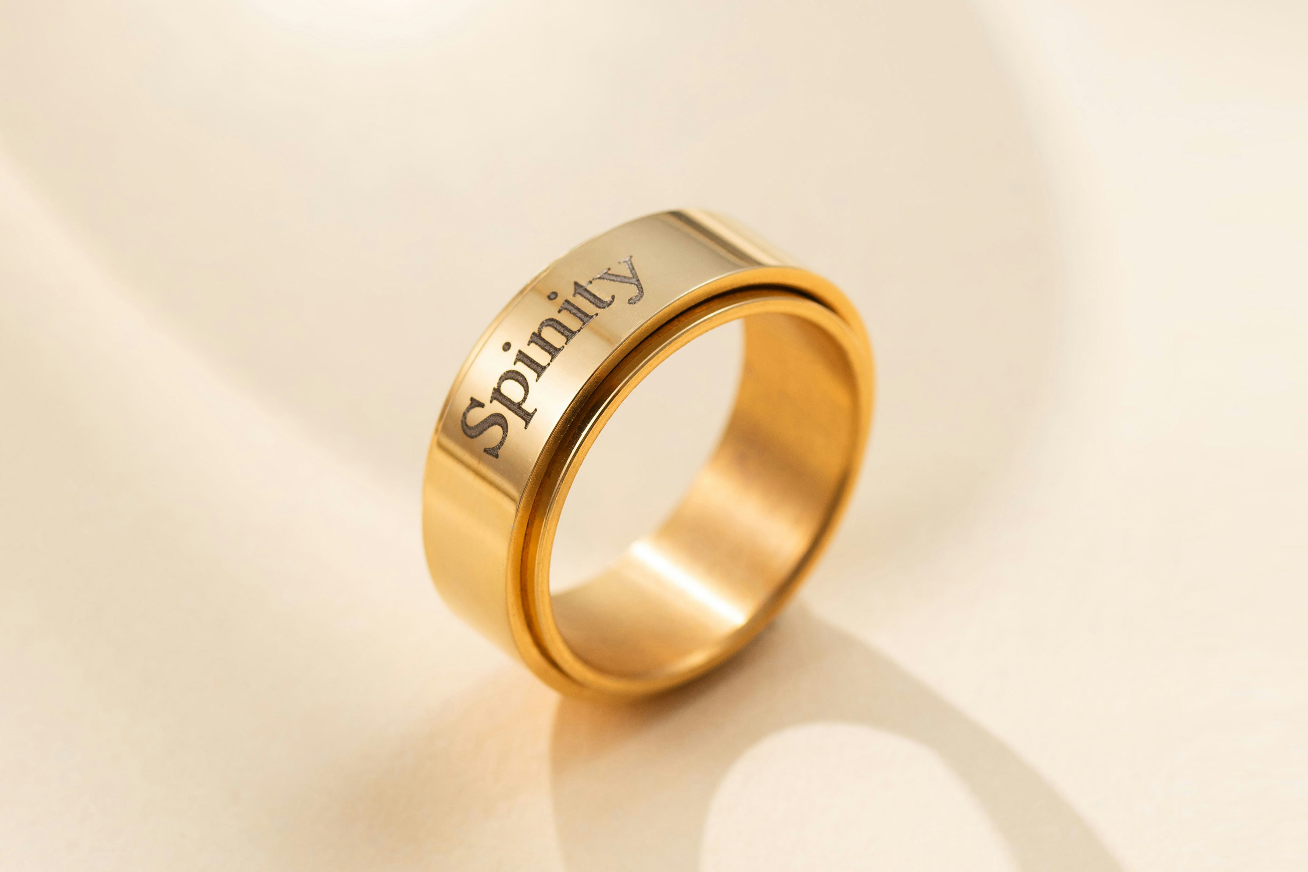 The world’s 1st 2mm fidget spinner ring - Screenshot 2 showing product features and functionality